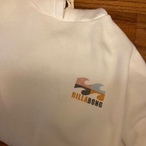 white billabong hoodie